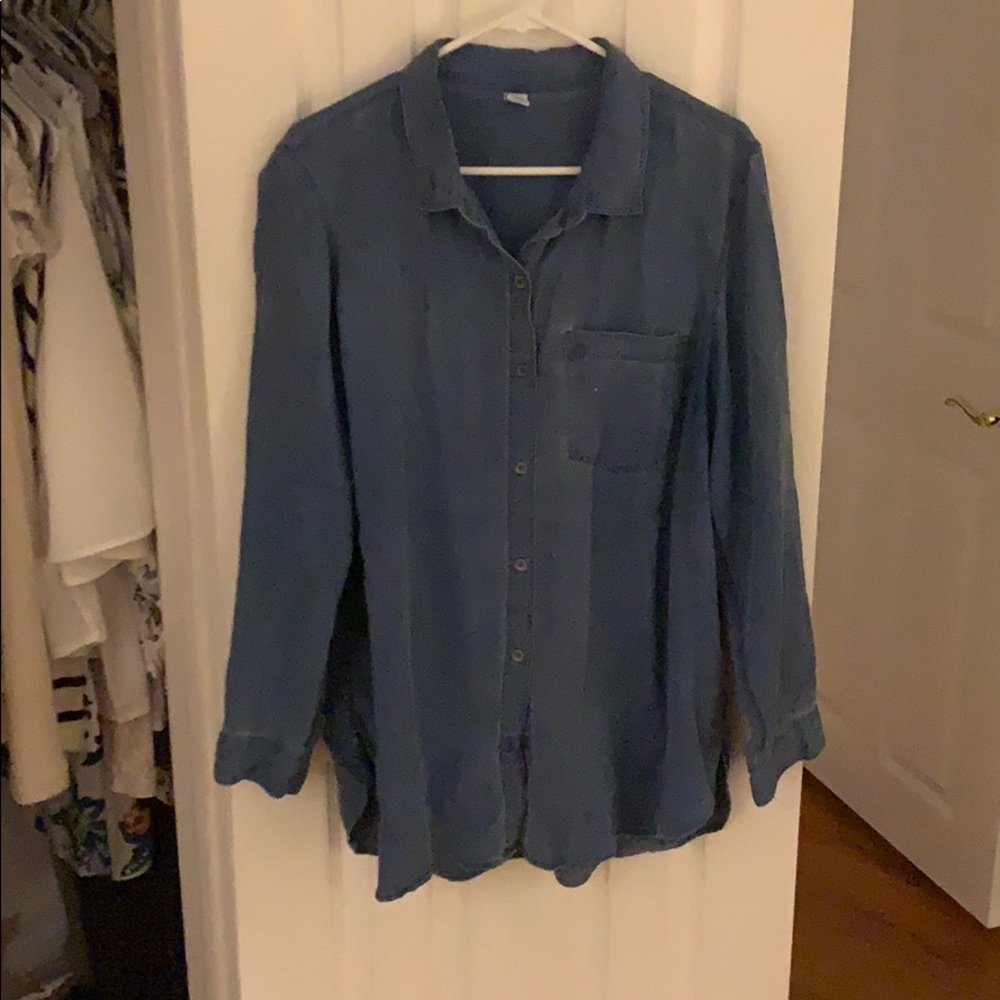 Old navy chambray button down